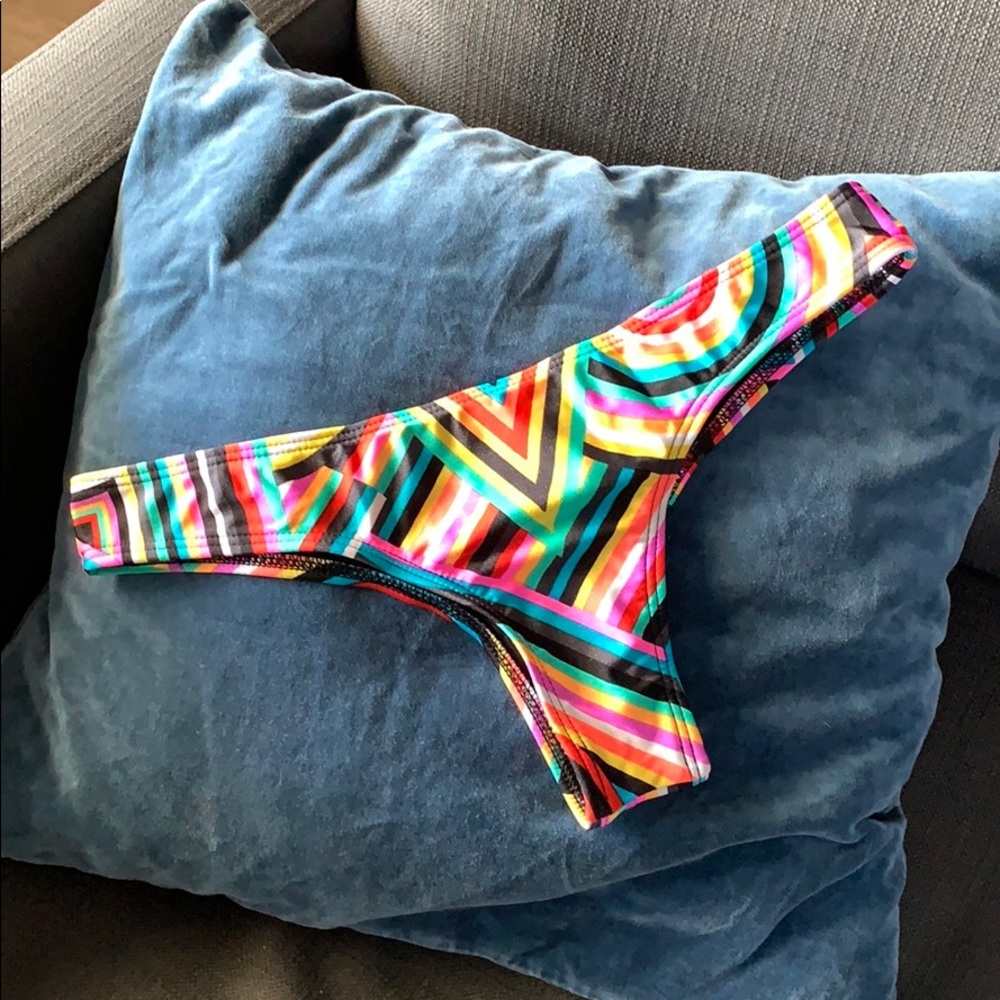 NWOT Volcom Bathing Suit Bottoms